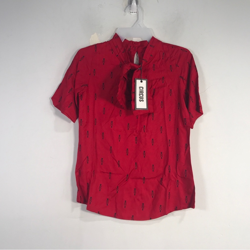 Circus x ModCloth Nutcracker Print Short Sleeve Top, Size US4 or UK8 - Red/Black